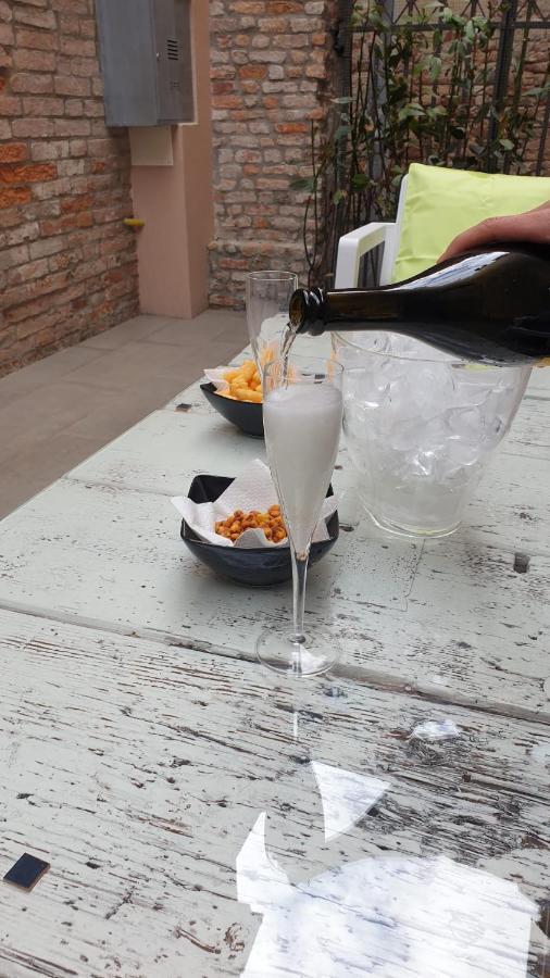 With Private Courtyard * Venecia